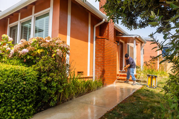 Best Deck Pressure Washing  in Skidmore, TX